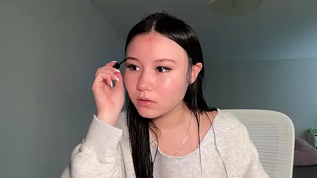 luvvivii online show from July 2026 03:14:02 PM