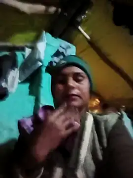 Snapshot of Cuty_priti chatting on December 2025 11:24:02 PM Cuty priti online show from December 2025 11:24:02 PM