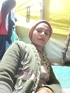 Snapshot of Cuty_priti chatting on January 2026 04:54:02 PM Cuty priti online show from January 2026 04:54:02 PM