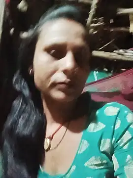 Snapshot of Cuty_priti chatting on May 2026 08:35:02 PM Cuty priti online show from May 2026 08:35:02 PM