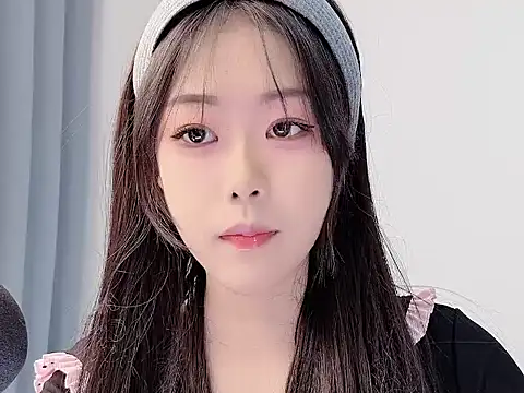 smalldaisy online show from January 2026 02:06:02 AM