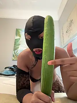 cassie miller velvet online show from January 2026 12:53:02 PM