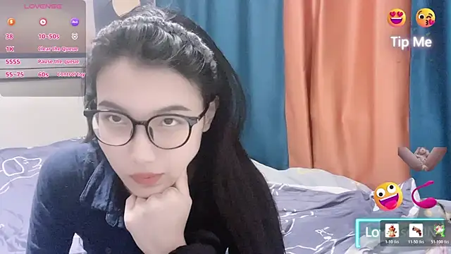 Snapshot of zhnmjx2025 chatting on April 2026 02:01:02 PM zhnmjx2025 online show from April 2026 02:01:02 PM