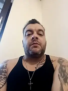 Snapshot of TomasTenerife chatting on December 2025 11:07:01 AM TomasTenerife online show from December 2025 11:07:01 AM