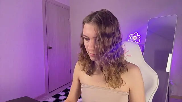 KellySunn online show from March 2026 07:05:01 AM