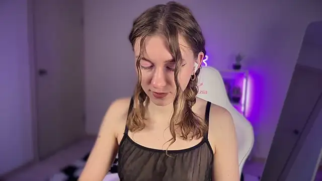 KellySunn online show from March 2026 08:07:01 AM