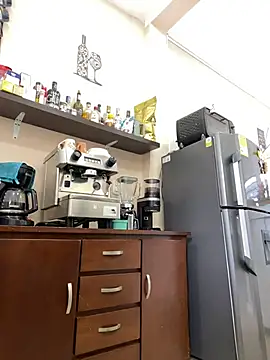 Snapshot of ateneacute chatting on March 2026 02:06:01 PM ateneacute online show from March 2026 02:06:01 PM