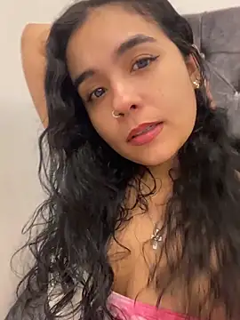 Snapshot of ateneacute chatting on April 2026 04:15:01 AM ateneacute online show from April 2026 04:15:01 AM