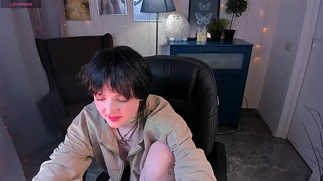 SarahShelby online show from February 2026 06:07:01 AM