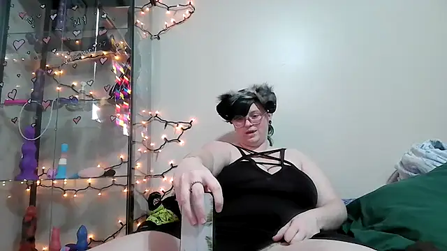 Snapshot of Pupghostt chatting on February 2026 03:32:01 PM Pupghostt online show from February 2026 03:32:01 PM