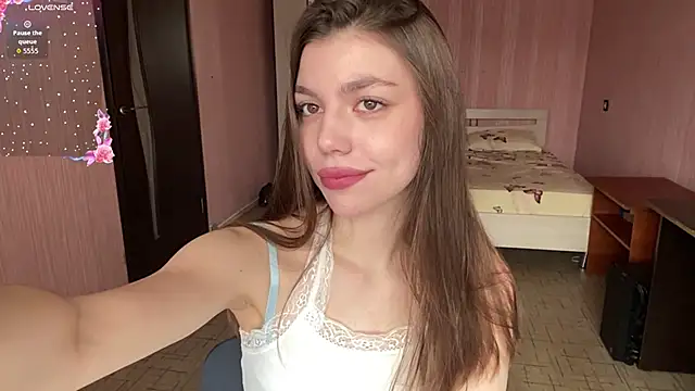 Snapshot of NeidaGowing chatting on March 2026 08:26:33 AM NeidaGowing online show from March 2026 08:26:33 AM