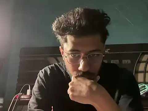 Sexy  Nerd online show from April 2026 07:07:01 PM