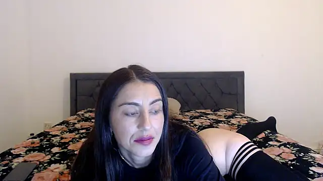 Stella John online show from September 2025 05:51:01 AM