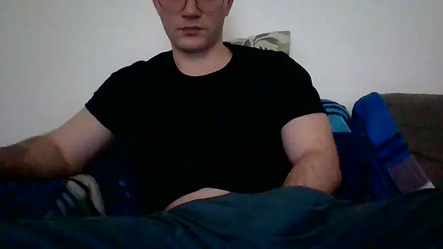 Snapshot of luke25bwc chatting on March 2026 02:56:01 AM luke25bwc online show from March 2026 02:56:01 AM