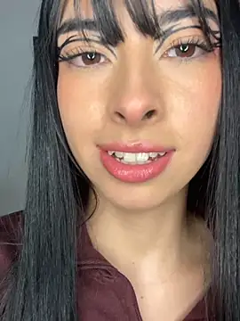 junorise23 online show from April 2026 04:43:02 AM