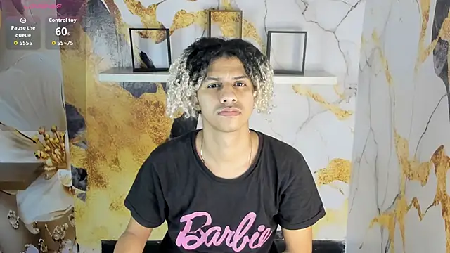 Snapshot of Victor_LatinBoy chatting on February 2026 03:10:02 AM Victor LatinBoy online show from February 2026 03:10:02 AM