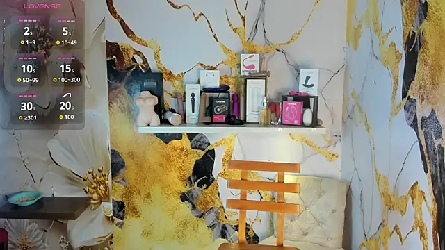 Snapshot of Victor_LatinBoy chatting on March 2026 04:18:02 AM Victor LatinBoy online show from March 2026 04:18:02 AM