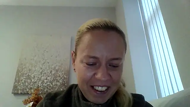 jennyblondeuk online show from March 2026 05:49:01 PM