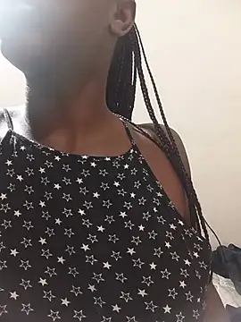 Snapshot of ShyNaughtyBabe chatting on July 2026 06:15:01 AM ShyNaughtyBabe online show from July 2026 06:15:01 AM