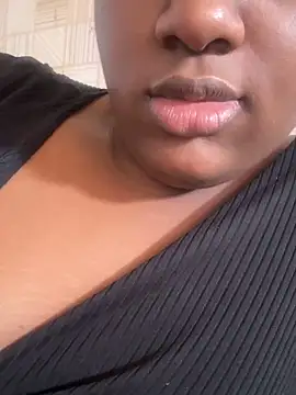 Snapshot of amorasecy chatting on May 2026 12:35:02 PM amorasecy online show from May 2026 12:35:02 PM