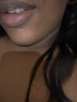 Snapshot of amorasecy chatting on July 2026 02:05:17 AM amorasecy online show from July 2026 02:05:17 AM
