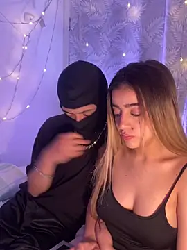 cute emmma online show from January 2026 04:27:01 AM