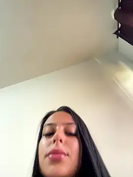 jujuarantes  2026 online show from January 2026 12:10:02 PM