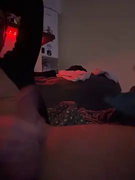 Snapshot of BoMale chatting on March 2026 04:05:01 AM BoMale online show from March 2026 04:05:01 AM