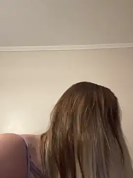 merabel1995 online show from December 2025 05:42:02 PM