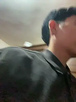 Snapshot of Chic0j0ven chatting on December 2025 11:35:02 PM Chic0j0ven online show from December 2025 11:35:02 PM