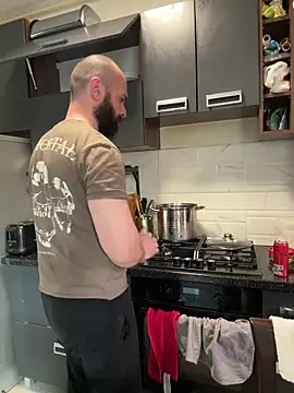 DamonSalvatore2 online show from March 2026 03:40:02 PM