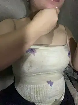 lili-roze online show from January 2026 01:26:01 PM