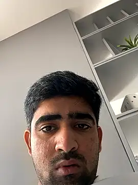 rajj3599 online show from January 2026 04:05:01 AM