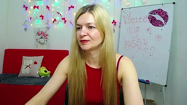 Snapshot of MelissaTyler chatting on May 2026 11:26:02 AM MelissaTyler online show from May 2026 11:26:02 AM