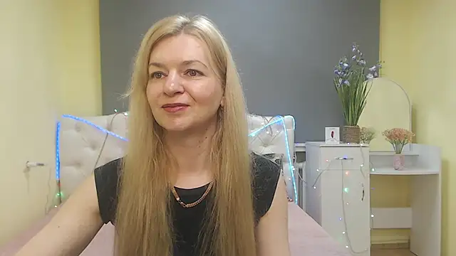 Snapshot of MelissaTyler chatting on May 2026 05:26:02 AM MelissaTyler online show from May 2026 05:26:02 AM
