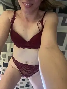 Snapshot of SexyMamiVee chatting on March 2026 06:37:01 PM SexyMamiVee online show from March 2026 06:37:01 PM