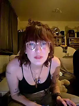 MisterandNiffyNoon online show from January 2026 11:07:01 PM