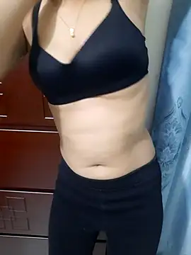 Snapshot of Muniyaislam chatting on February 2026 03:32:01 PM Muniyaislam online show from February 2026 03:32:01 PM