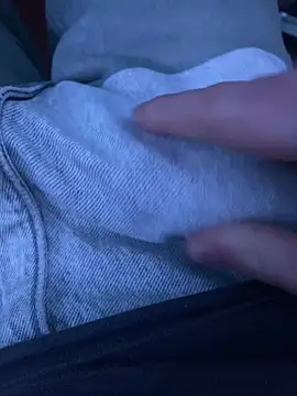 Snapshot of LittleGuy_2007 chatting on April 2026 09:04:01 PM LittleGuy 2007 online show from April 2026 09:04:01 PM