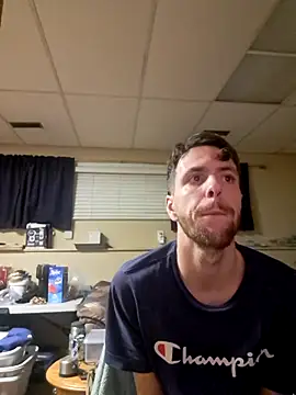 HungGuy1999 online show from December 2025 04:42:02 AM