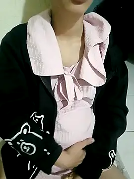 Snapshot of damsun_22 chatting on March 2026 09:10:01 PM damsun 22 online show from March 2026 09:10:01 PM