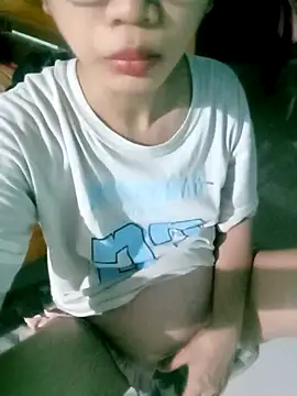 Snapshot of damsun_22 chatting on April 2026 04:34:01 PM damsun 22 online show from April 2026 04:34:01 PM