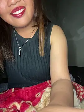 Snapshot of Wendy-2 chatting on May 2026 04:34:02 PM Wendy-2 online show from May 2026 04:34:02 PM