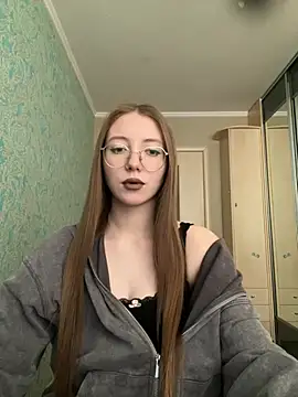 Eseniya  online show from January 2026 08:29:01 AM