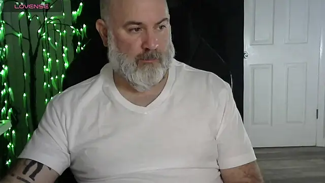 Snapshot of XJJ77x chatting on February 2026 02:20:02 AM XJJ77x online show from February 2026 02:20:02 AM