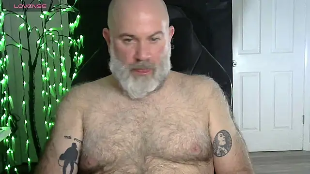 Snapshot of XJJ77x chatting on February 2026 02:43:01 AM XJJ77x online show from February 2026 02:43:01 AM