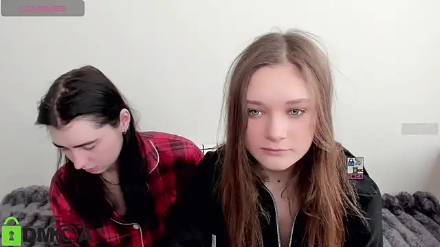 Snapshot of KrissLimada chatting on March 2026 08:20:01 AM KrissLimada online show from March 2026 08:20:01 AM