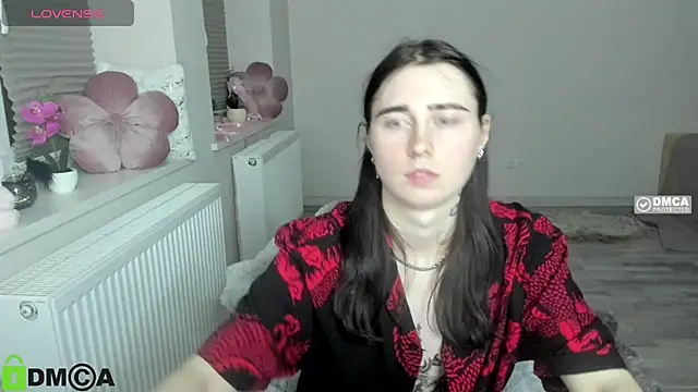 Snapshot of KrissLimada chatting on April 2026 06:05:02 PM KrissLimada online show from April 2026 06:05:02 PM