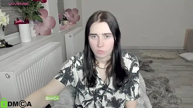 Snapshot of KrissLimada chatting on April 2026 09:01:01 PM KrissLimada online show from April 2026 09:01:01 PM