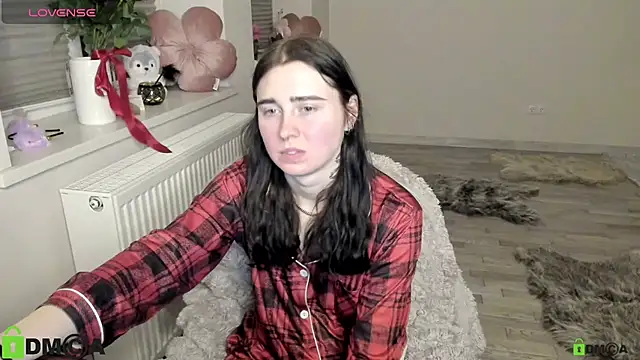 Snapshot of KrissLimada chatting on April 2026 10:36:02 PM KrissLimada online show from April 2026 10:36:02 PM